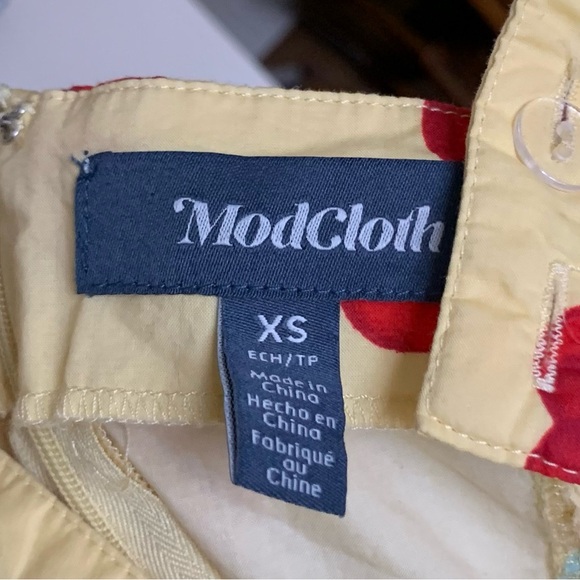 Modcloth Peace of Mind in the Sunshine Fit and Flare Sundress Cherry XS - Picture 4 of 6